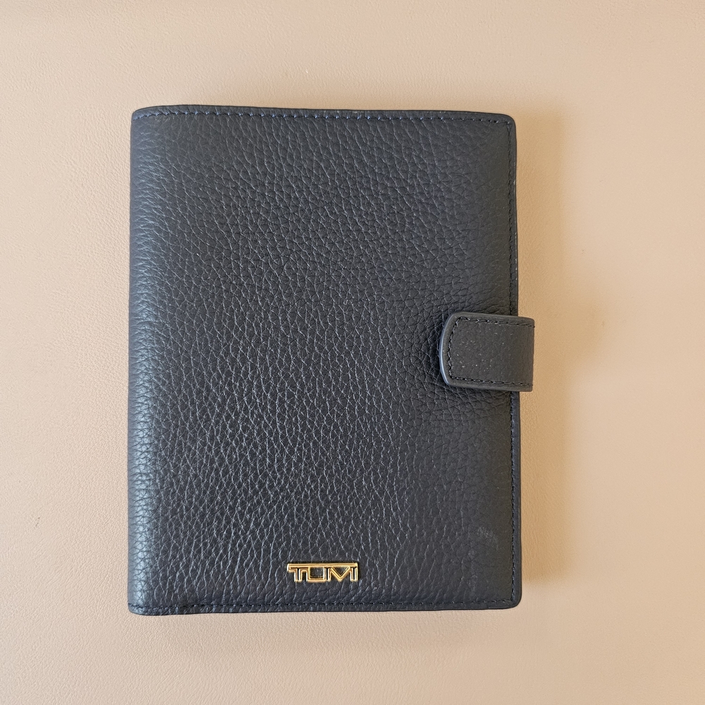 TUMI Black Leather Wallet
